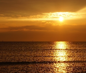 Wschód, Morze, Słońce