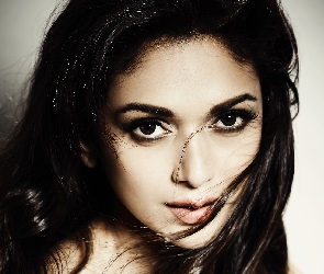 Czarnooka, Aditi Rao Hydari, Makijaż, Twarz, Brunetka