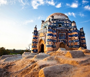 Bibi Dzhavindi, Pakistan, Mauzoleum