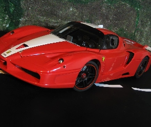 Ferrari FXX, Pas, Biały