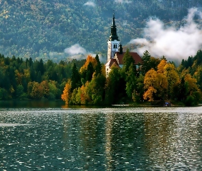 Jesień, Kościół, Bled, Słowenia, Mgła, Jezioro, Las