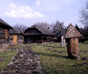 Skansen, Wieś, Drewniane domy
