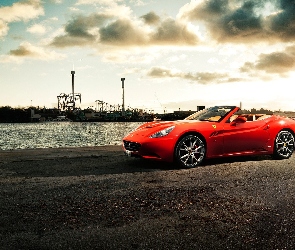 Czerwone, Ferrari, Chmury, Nabrzeże, Ciemne, California