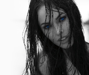 Megan Fox, Oczy, Niebieskie