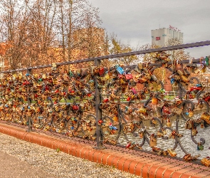 Gdańsk, HDR, Balustrada, Kłódki, Most Miłości