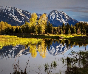 Jezioro, Śnieg, Drzewa, Góry