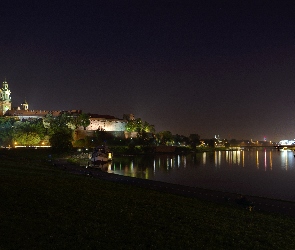 Noc, Rzeka Wisła, Kraków, Polska, Zamek Królewski na Wawelu, Wawel