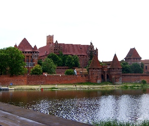 Rzeka Wisła, Zamek w Malborku, Polska, Malbork