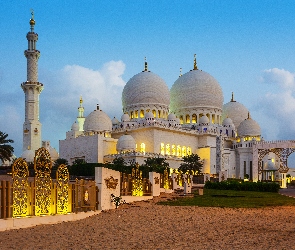 Meczet, Zjednoczone Emiraty Arabskie
