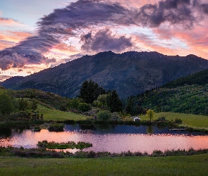 Jezioro, Nowa Zelandia, Las, Chmury, Góry The Remarkables
