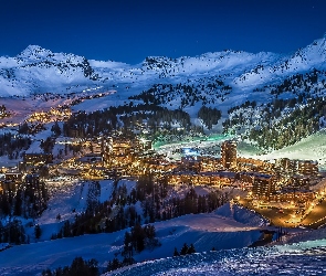 Góry, Kamienice, Osiedle, Noc, Zima