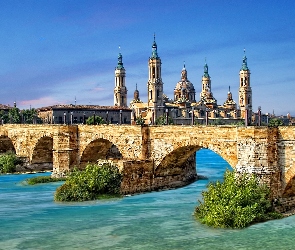 Most, Bazylkia Nuestra Señora del Pilar, Hiszpania, Saragossa