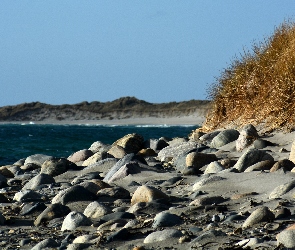 Kamienie, Wybrzeże