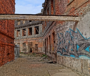 Toruń, Kamienice, Ruiny