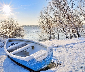 Zima, Śnieg, Słońca, Jezioro, Promienie, Łódka