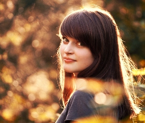 Rozmycie, Uśmiech, Dziewczyna, Brunetka
