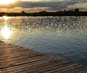 Woda, Pomost, Zalew
