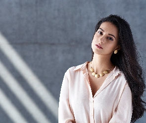 Aktorka, Amy Jackson, Kobieta