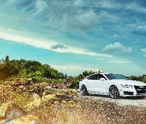 A7, Audi