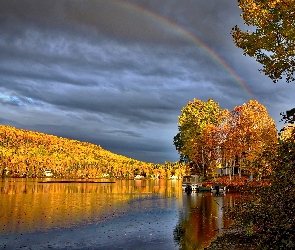 Jesień, Jezioro, Tęcza, Niebo, Chmury, Drzewa