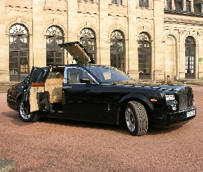Rolls-Royce Phantom, Dach, Otwierany