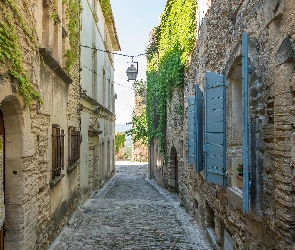 Francja, Niebieskie okiennice, Uliczka, Domy, Prowansja