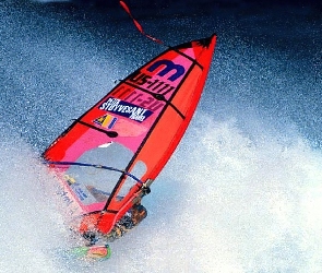 czerwony żagiel, Windsurfing