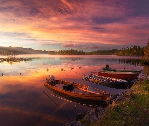 Łódki, Zachód słońca, Jezioro