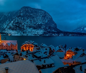 Austria, Hallstatt, Noc, Góry, Jezioro, Kościół, Zima