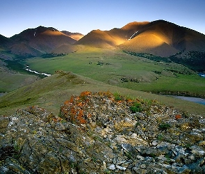 Iwavik Park, Wzgórza