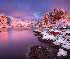 Wioska Hamnøy, Góry, Norwegia, Zima, Skały, Lofoty, Domy, Morze