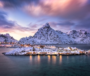 Lofoty, Góry, Zima, Wieś Reine, Norwegia