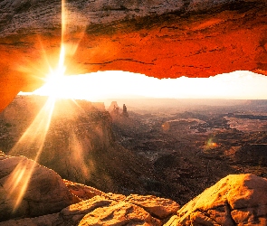 Promienie słońca, Kanion, Stan Utah, Stany Zjednoczone, Park Narodowy Canyonlands, Mesa Arch
