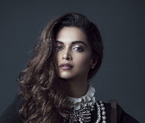 Deepika Padukone, Spojrzenie, Twarz