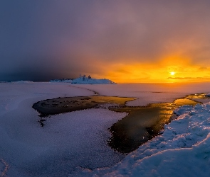 Rosja, Jezioro Ładoga, Śnieg, Zachód słońca, Zima, Lód