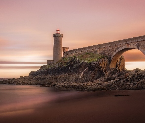 Bretania, Mosty, Latarnia morska Phare du Petit Minou, Plouzané, Francja