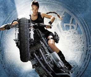Angelina Jolie, motor