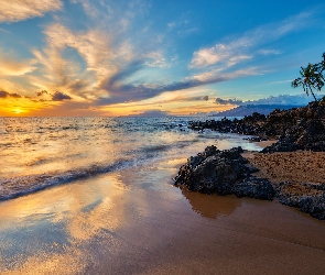Hawaje, Plaża Kihei, Morze, Chmury, Palmy, Zachód słońca