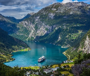 Norwegia, Fiord Geirangerfjorden, Statek, Zatoka, Domy, Góry