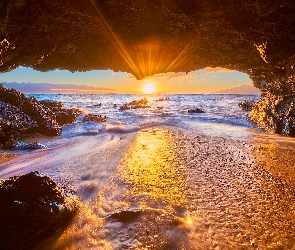 Zachód słońca, Jaskinia, Maui, Hawaje, Ocean Spokojny, Skały
