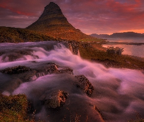 Islandia, Roślinność, Wodospad, Kamienie, Góra Kirkjufell