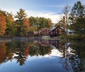 Staw, Stan New Hampshire, Stany Zjednoczone, Odbicie, Domy, Drzewa, Młyn Fryes Measure Mill, Wilton