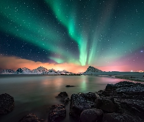 Norwegia, Zorza polarna, Wyspa Flakstadøya, Góry, Lofoty