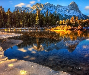 Lód, Jezioro Whitemans Pond, Góry, Brzeg
, Las, Kanada, Szczyt Ha Ling