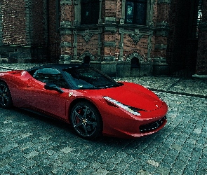 Czerwone, Ulica, 2009 - 2015, Bruk, Ferrari 458 Italia