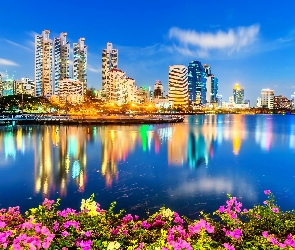 Bangkok, Tajlandia, Kwiaty, Rzeka Menam, Światła, Odbicie, Wieżowce