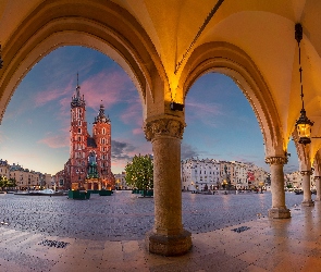 Kraków, Sukiennice, Kościół Wniebowzięcia Najświętszej Marii Panny, Kościół Mariacki, Polska