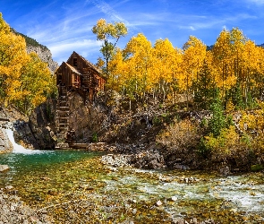 Stany Zjednoczone, Stan Kolorado, Drzewa, Młyn Crystal Mill, Jesień, Rzeka Crystal River