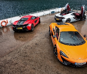Trzy, McLaren, Samochody