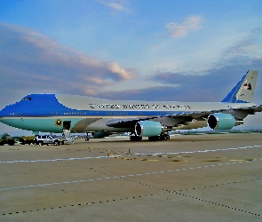 Air Force One, VC-25A, Zagrzeb